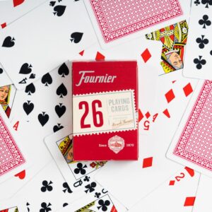 Fournier No. 26 Standard Index playing cards red detail