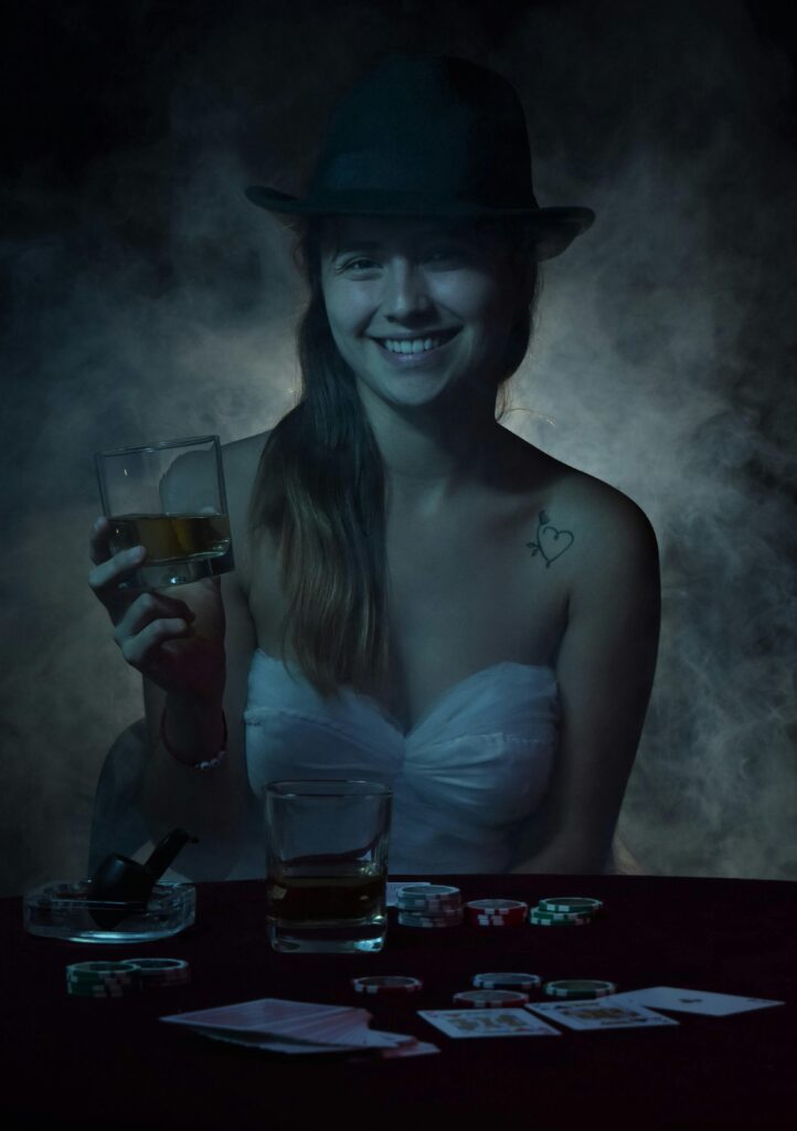 Pretty lady smiling at the poker table