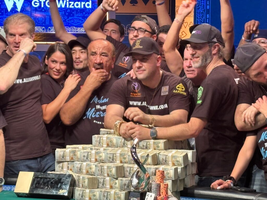 Michael Mizrachi and his friends celebrate the 2025 Championship win